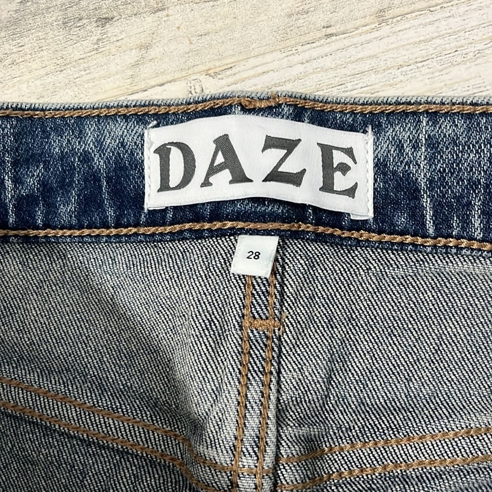 Daze Light Wash Denim Long Skirt Size 28 - Picture 6 of 11